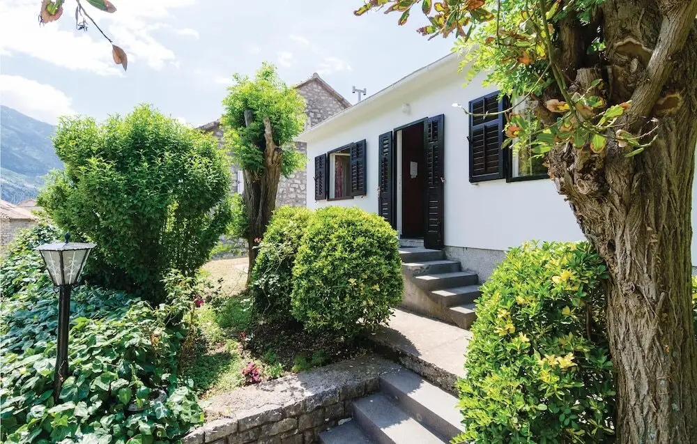 Beautiful Home in Kotor With Wifi and 1 Bedrooms — фото 1