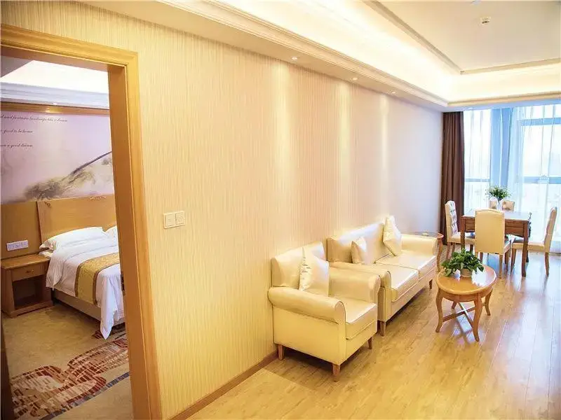 Чунцин: Vienna 3 Best Hotel Chongqing Tongliang Qianneng Building