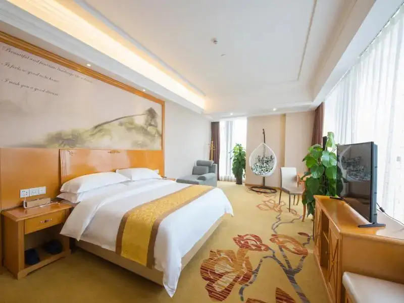 Чунцин: Vienna 3 Best Hotel Chongqing Tongliang Qianneng Building