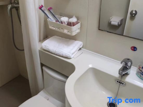Цзыбо: Grace Inn Zibo West 6th Road Qisai Scenic