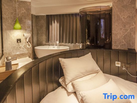 Тайчжоу: Parfik 3D Film Hotel (Wenling Zeguo Passenger Transport Center)