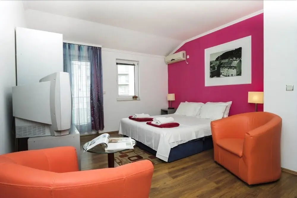 Будва: V&M Center Apartments