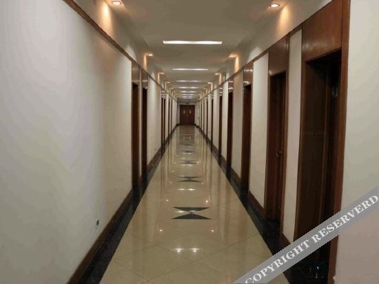 Ичэнь: Special Machinery Factory 3606 Hostel