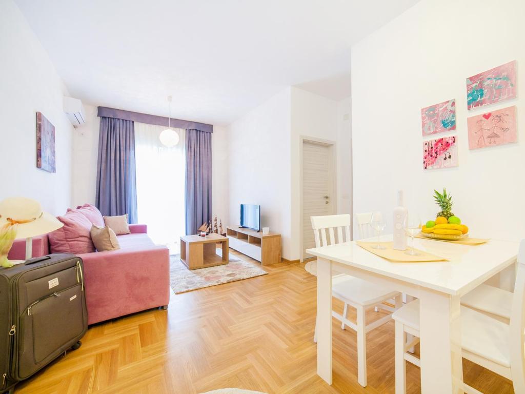 Будва: Peace 2 Apartments