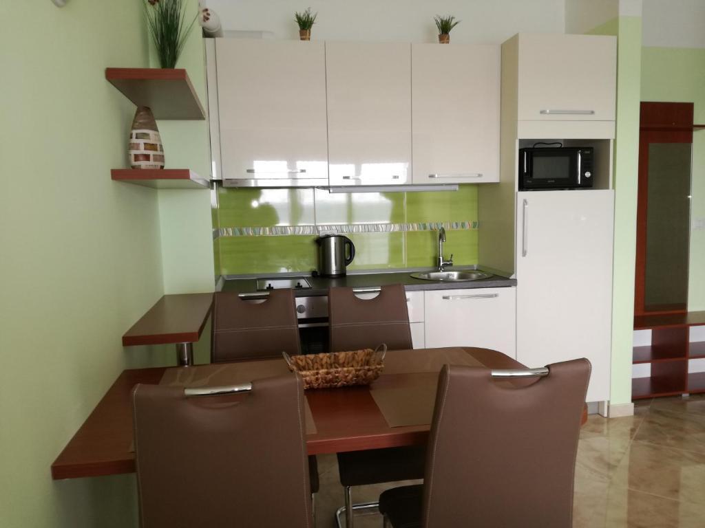 Добро Вода: Apartment Sea Space 3