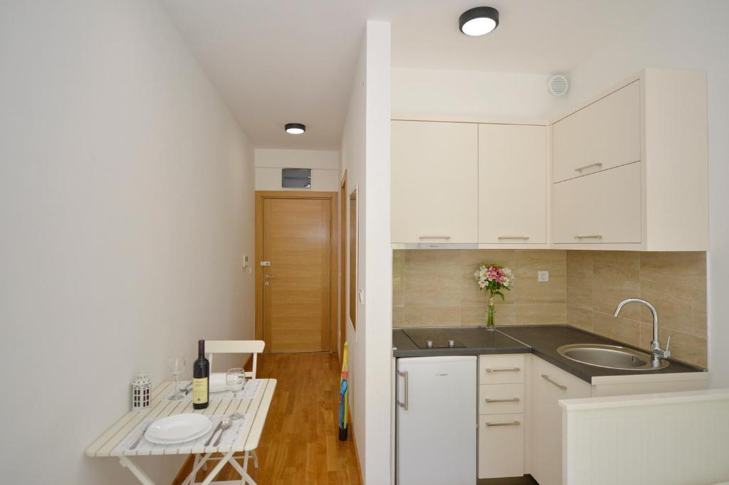 Котор: Apartments Posto Capitano 0202