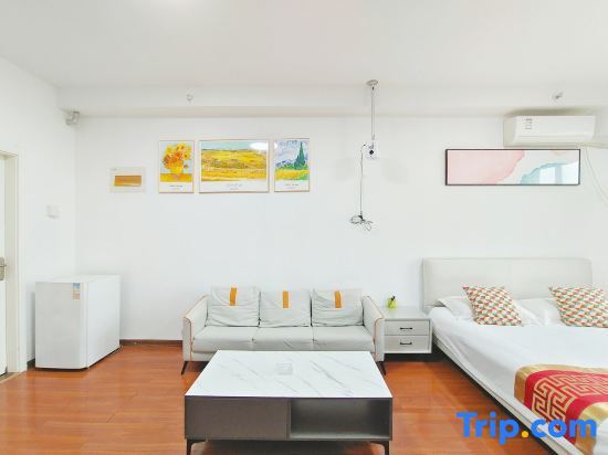 Цзинань: 678 Boutique Hotel Apartment (Jinan High Speed Railway West Station)