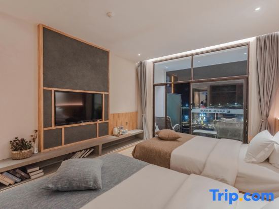 Дали: Nujiang Memory Riverview Hotel
