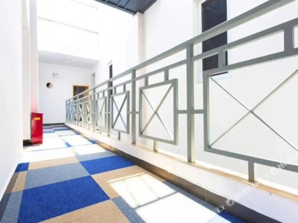 Циньхуандао: So 8 hotel Qinhuangdao Beidaihe Liuzhuang night market