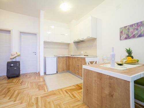 Будва: Peace 2 Apartments