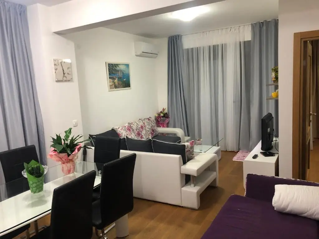 Будва: Apartment Veselin
