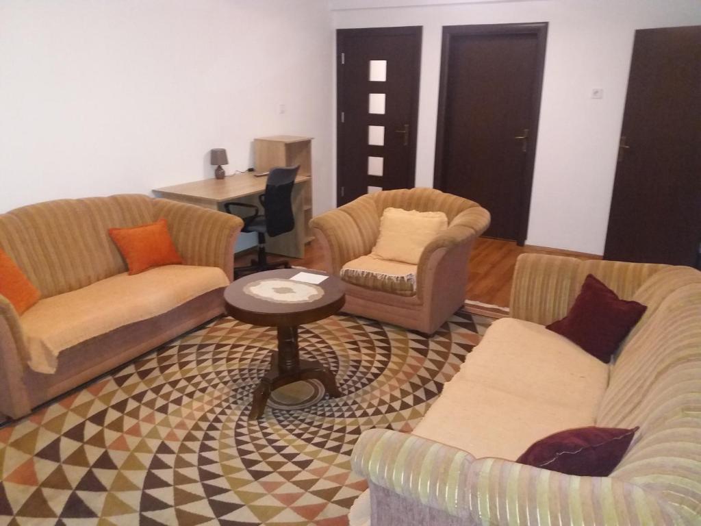 Цетине: Apartment Mirkovic