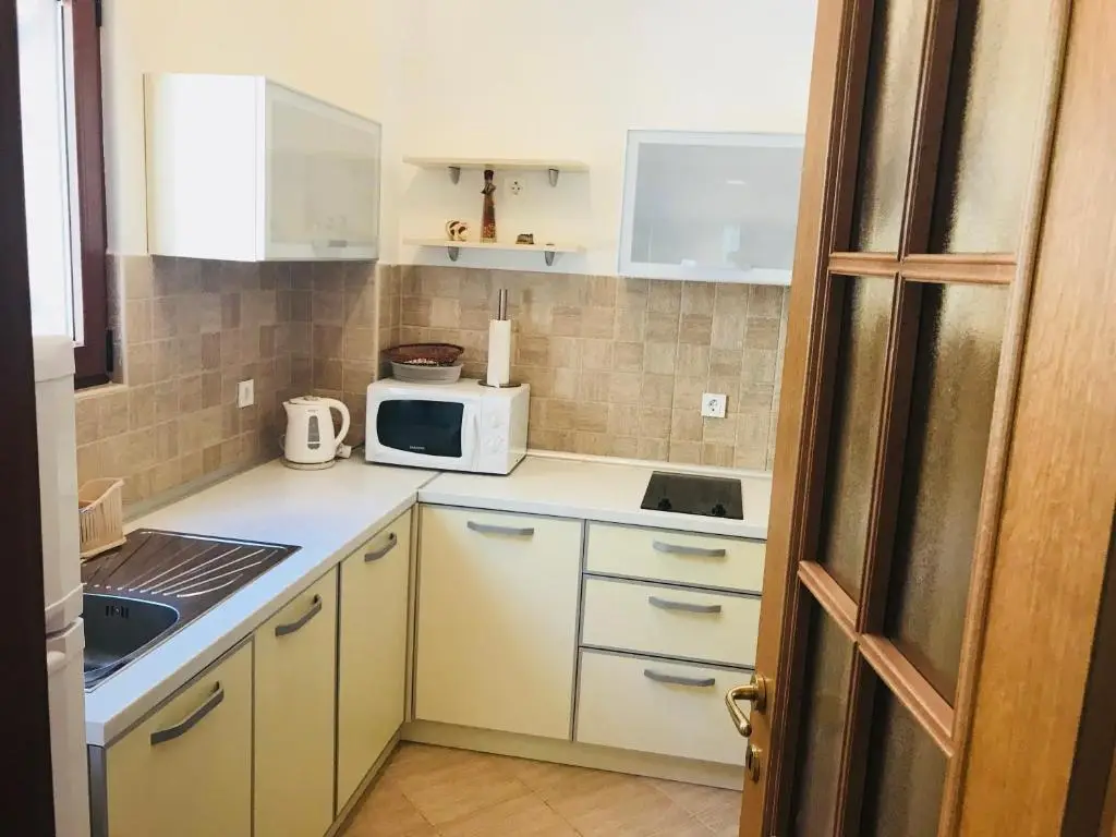 Рисан: Apartments Sneža