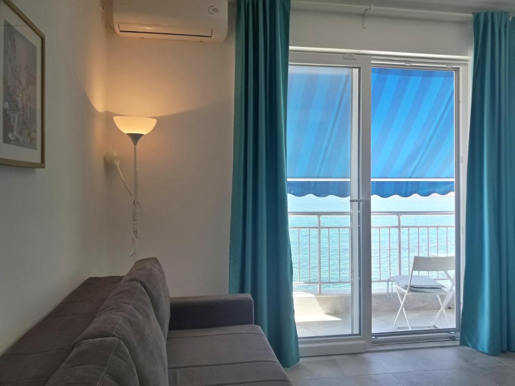 Сутоморе: Two Palms Apartment