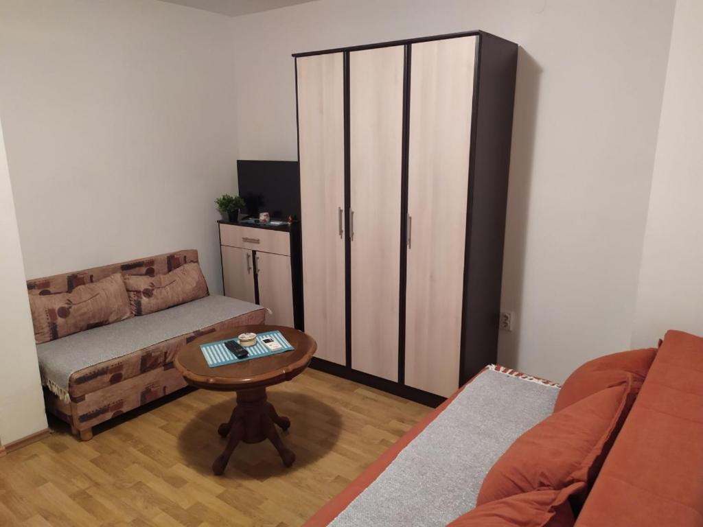 Игало: Apartment Atina