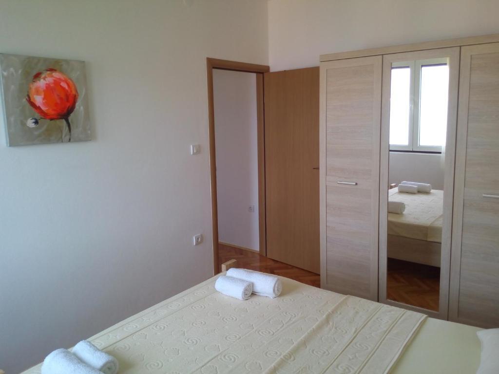 Крашичи: Sun Apartments
