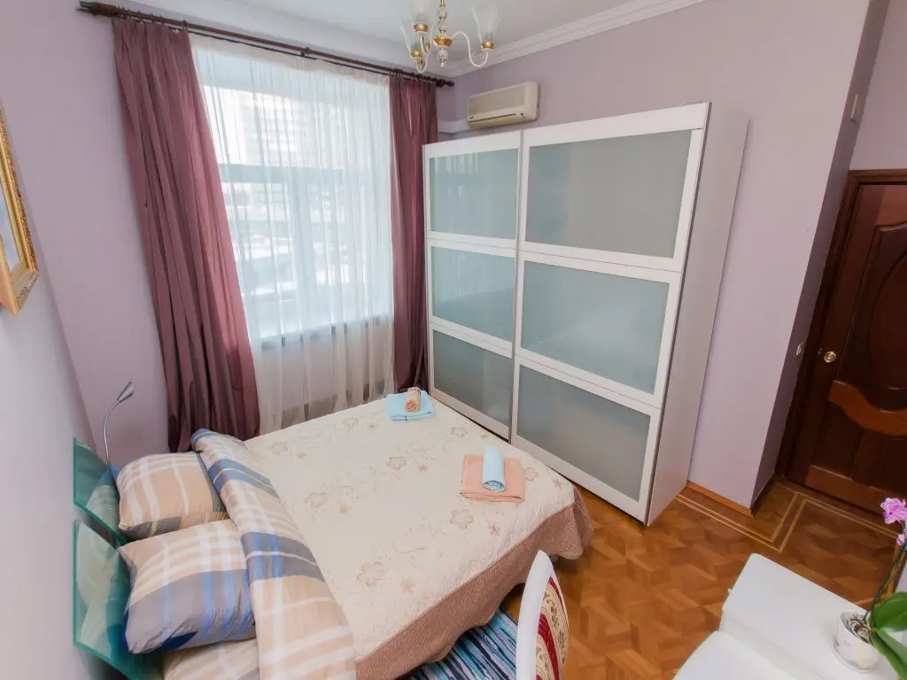 Москва: Apartamentyi Kvartira Na Arbate