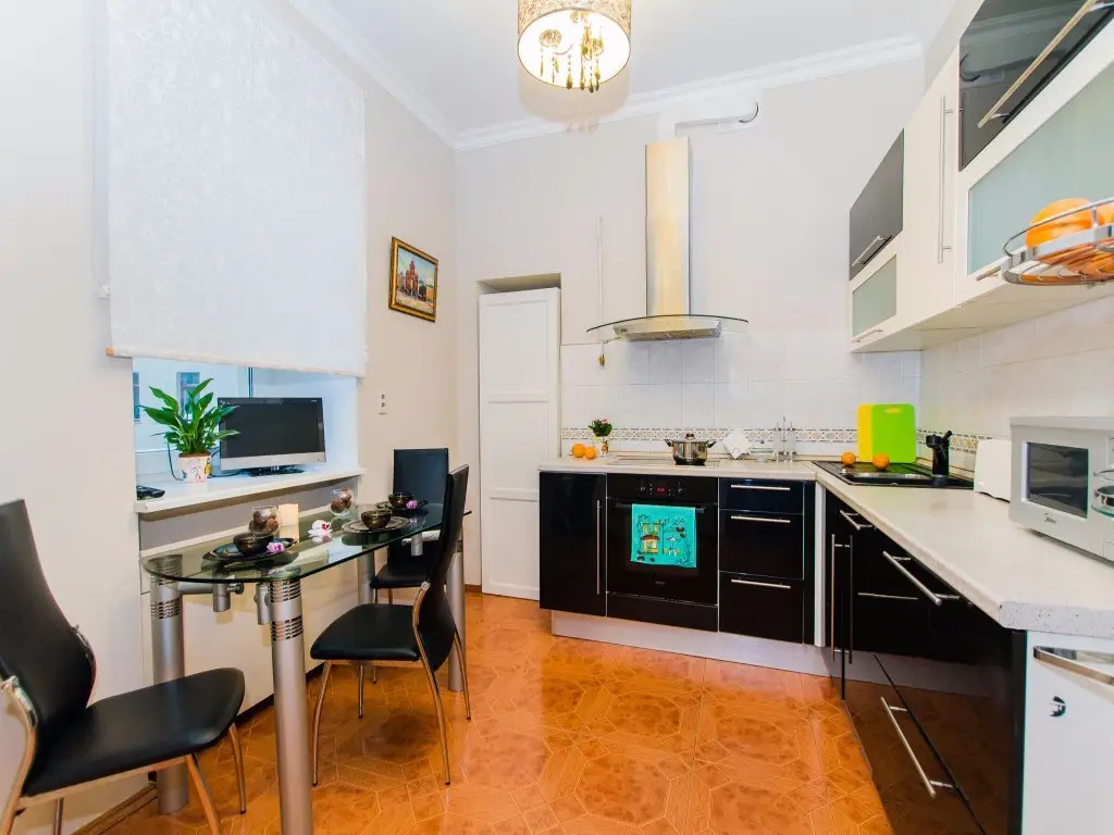 Москва: Apartamentyi Kvartira Na Arbate