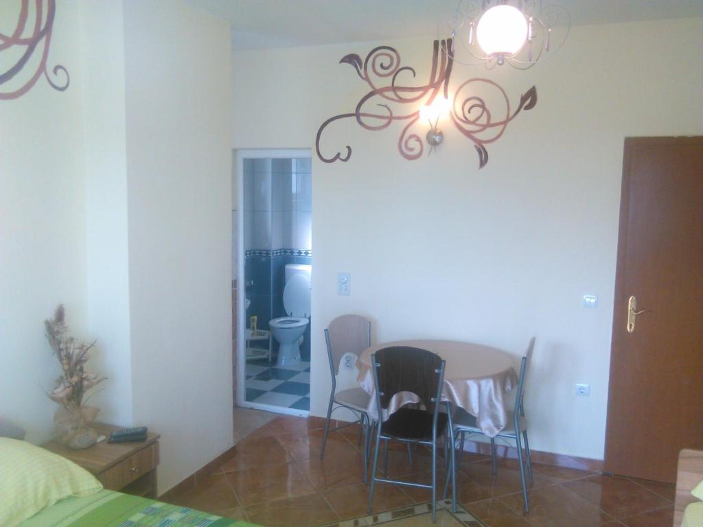Сутоморе: Apartmani Pikula