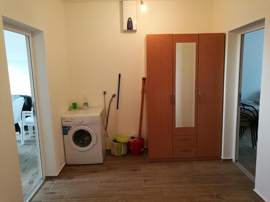 Добро Вода: Apartmani Sijaric
