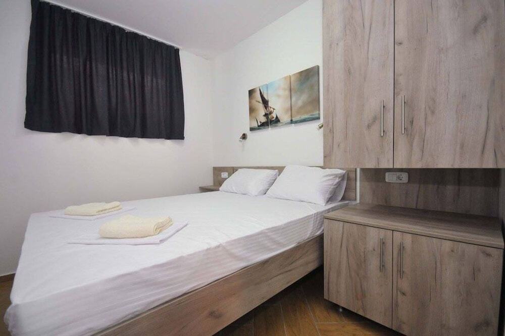 Чань: Apartments Jadranski Biser