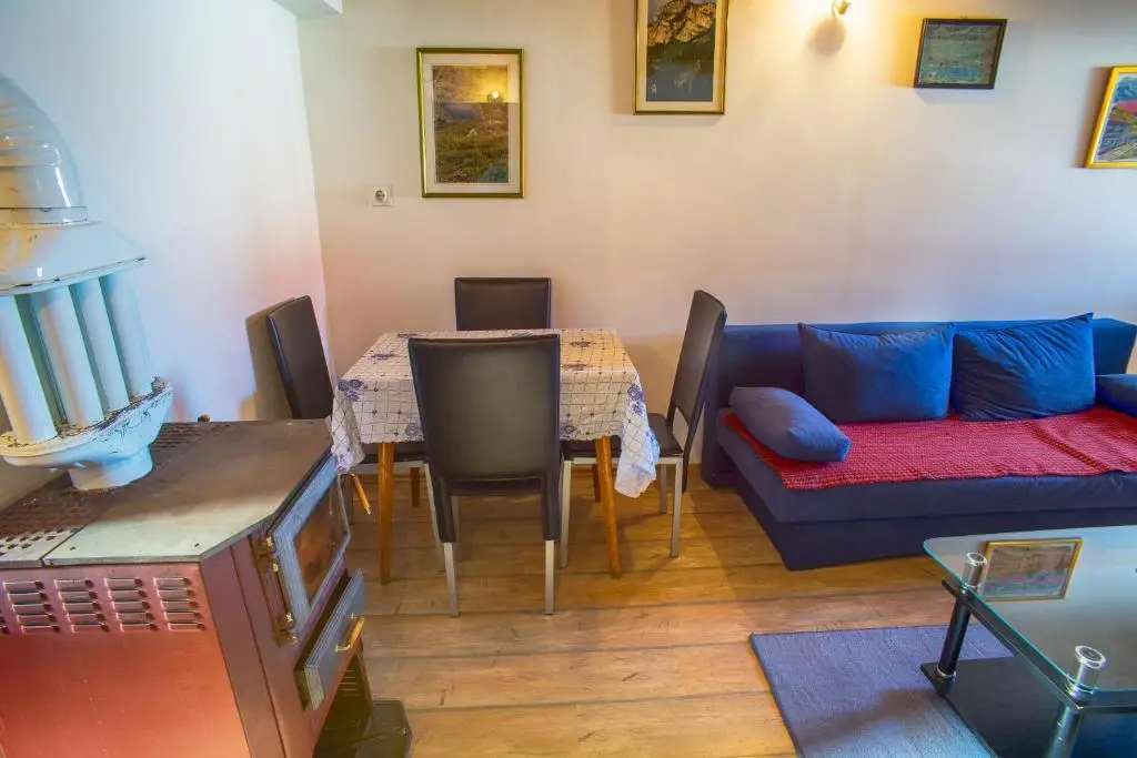 Жабляк: Guest house Jezera