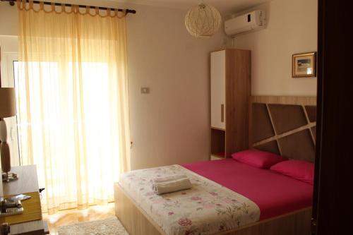 Ульцинь: Apartments Gazi