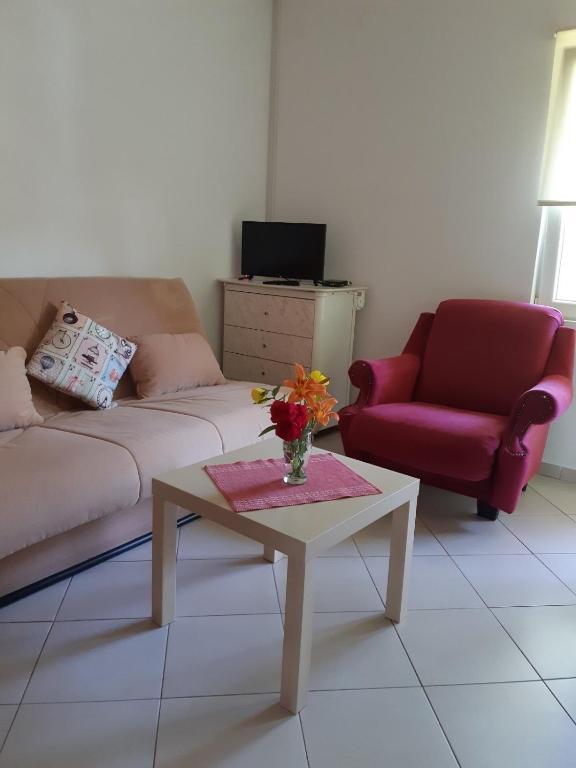 Цетине: Cvjetni Apartmani