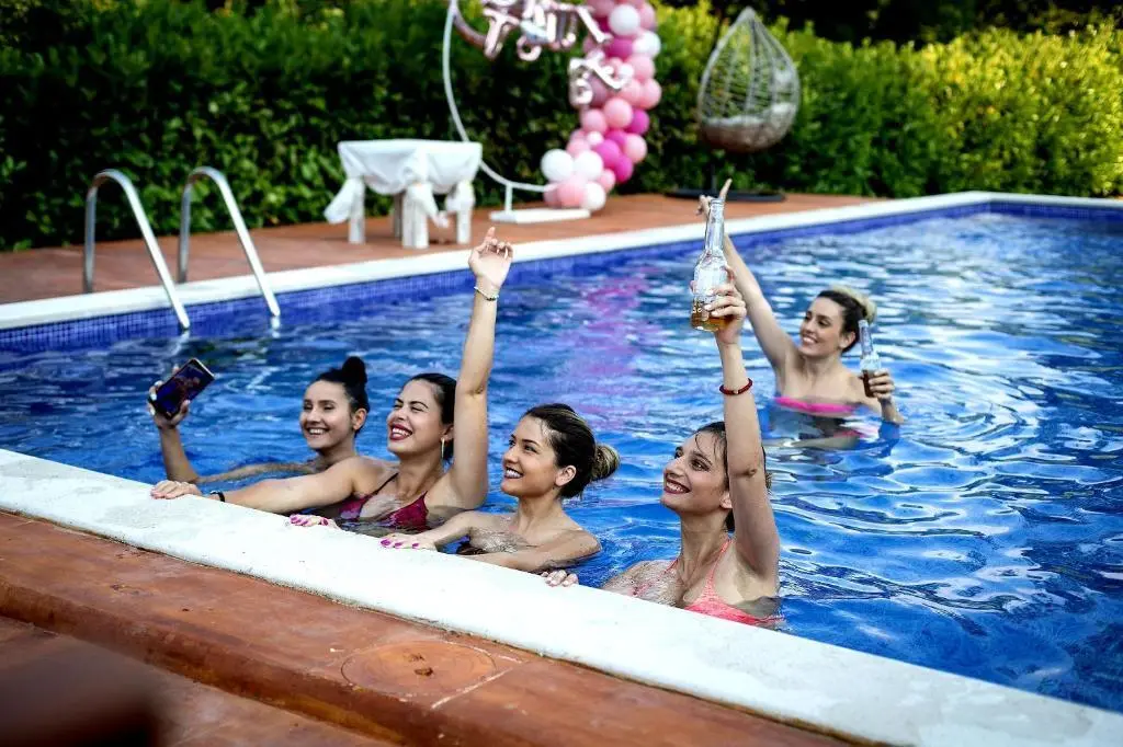 Вирпазар: Apartments Djurovic