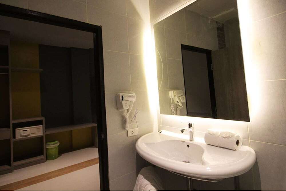 Краби: Rooms Republic Hotel Ao Nang Beach