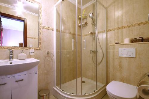 Доброта: Hotel R Palazzo