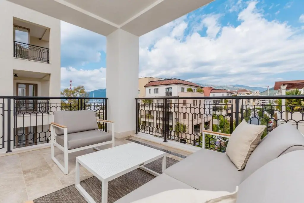 Тиват: Porto Montenegro Luxury Experience