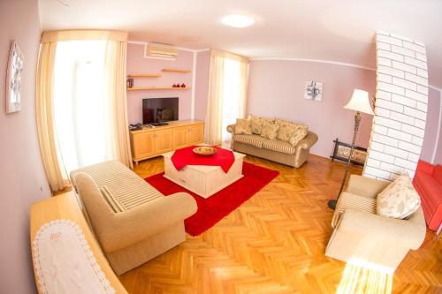 Бечичи: Arvala Gold Apartments