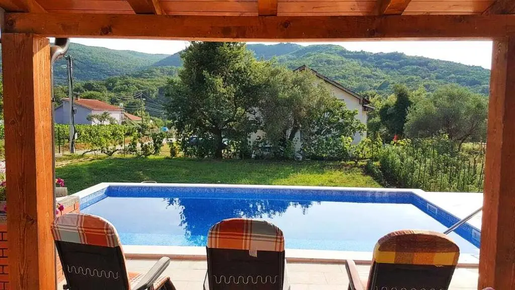 Радановичи: Residence Lamba