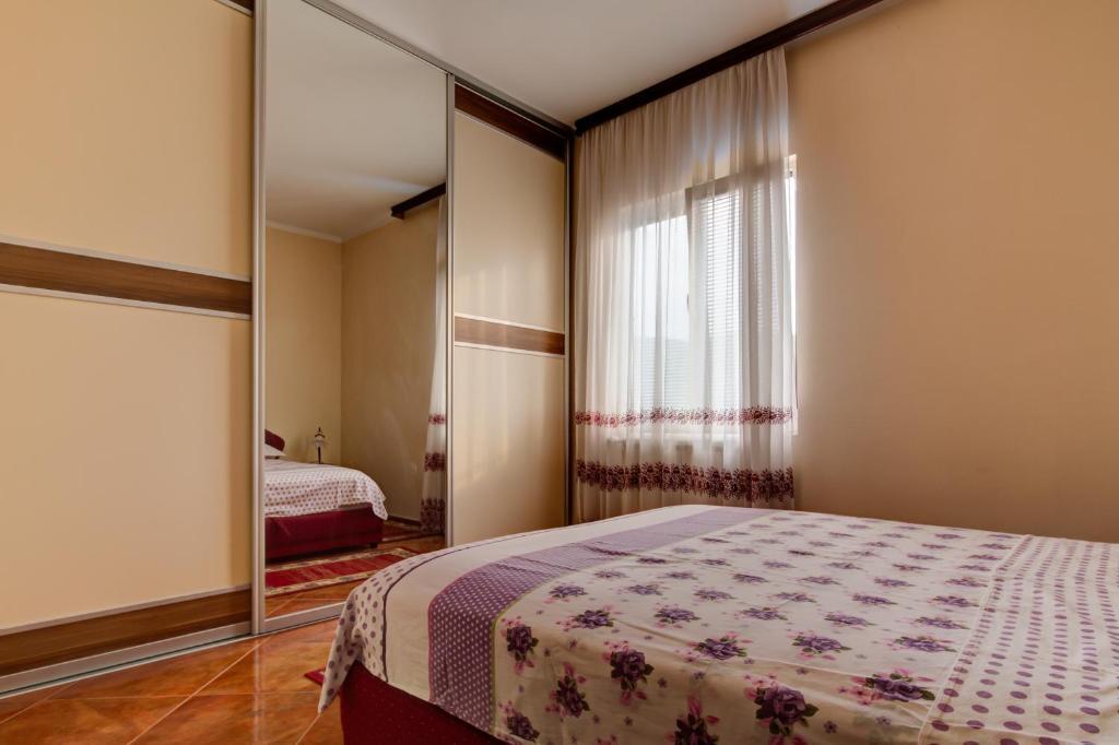 Радановичи: Residence Lamba