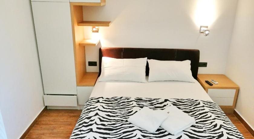Будва: Sea Breeze Lux Apartments