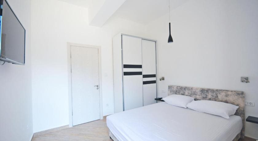 Будва: Sea Breeze Lux Apartments