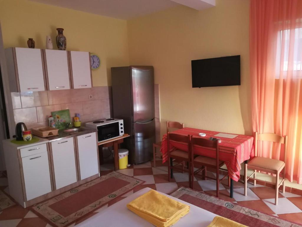 Будва: Montenegrina Apartment