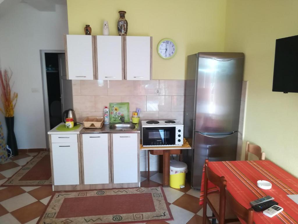 Будва: Montenegrina Apartment