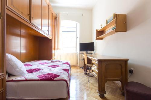 Доброта: Art Guest House 2