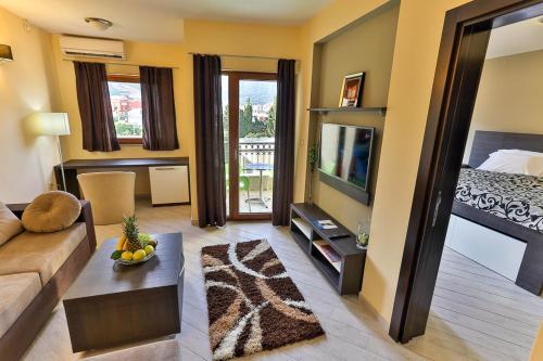 Будва: Apartments Lučić DnD