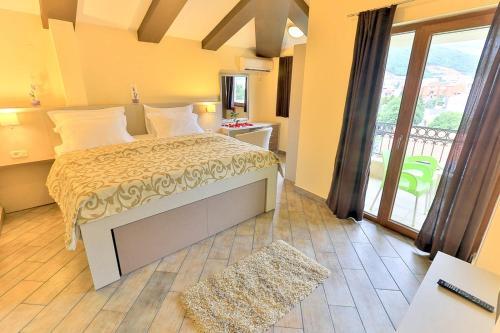 Будва: Apartments Lučić DnD