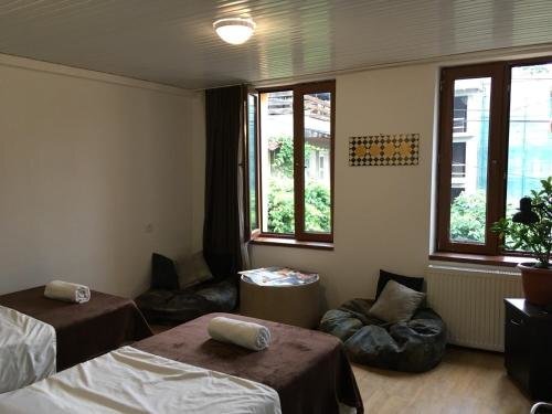 Тбилиси: Hostel Georgia
