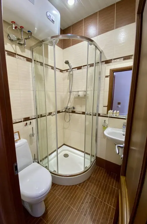 Санкт-Петербург: Меблированные комнаты 5 Rooms Apartment Nika Nevsky 88
