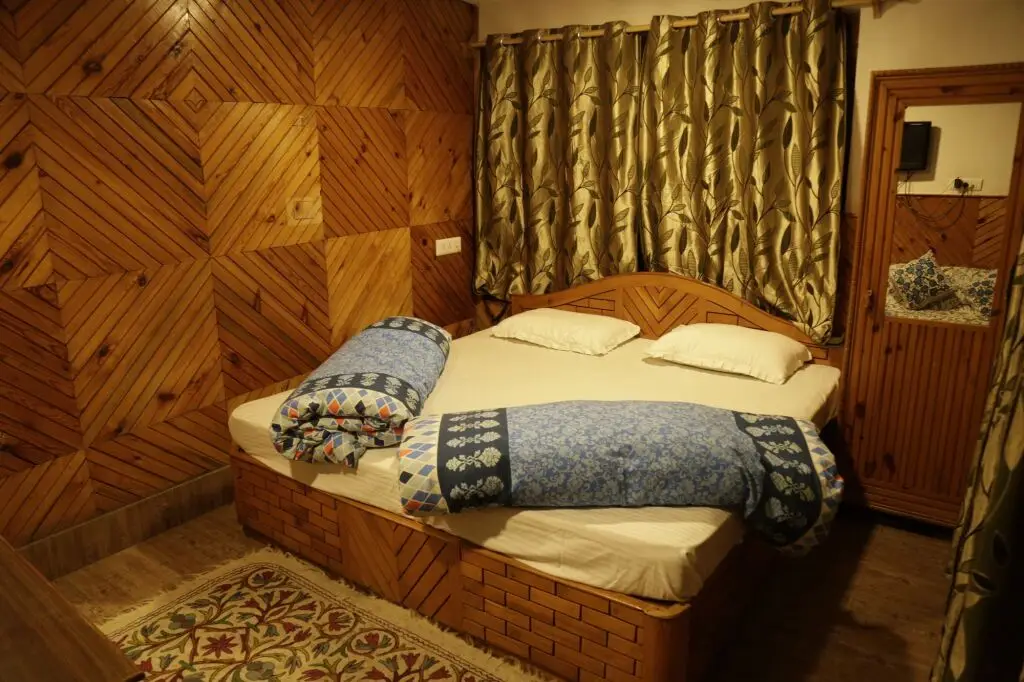 Пахалгам: Hotel Palestine