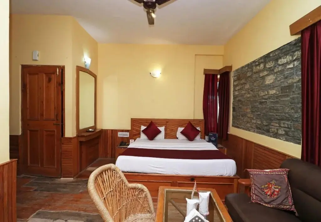 Касоль: Hotel Devlok International