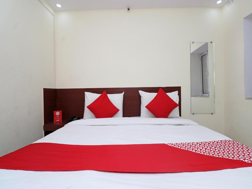 Праяградж: OYO Flagship 29219 Hotel Arjun