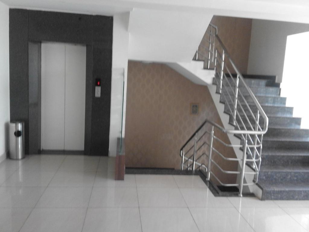 Davanagere: Hotel Shoven