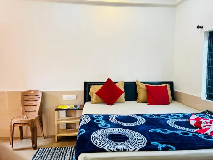 Бага: Fisherman Guest House