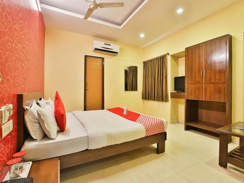 Вадодара: OYO 3444 Hotel Sunrise